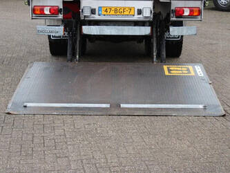 2015-mercedes-benz-actros-1428892-45819354