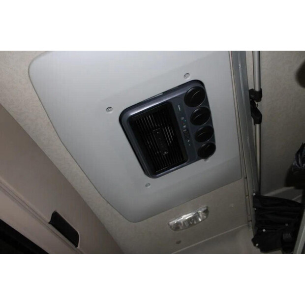 2015 مرسيدس بنز ACTROS-45819380