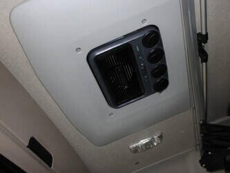 2015-mercedes-benz-actros-1428892-45819380