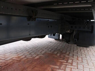 2014-daf-lf-1428893-45819408