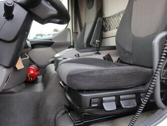 2014-daf-lf-1428893-45819413