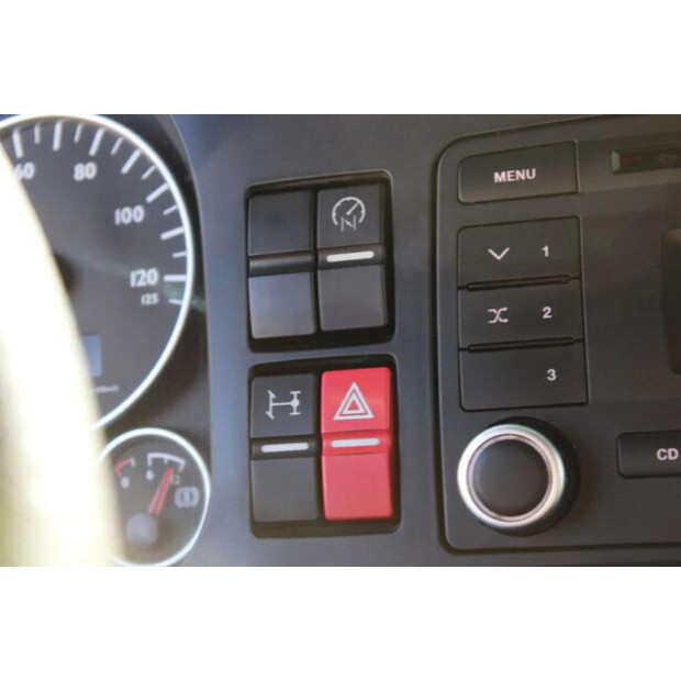 2015 MAN TGL-45819504