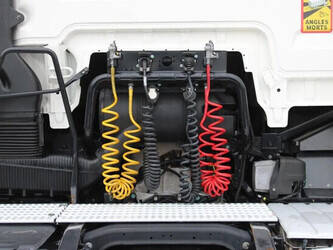 2015-man-tgx-1428896-45819526