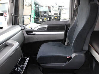 2015-man-tgx-1428896-45819547