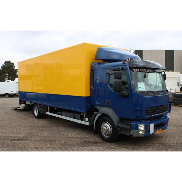 2008 فولفو FL12-45819555