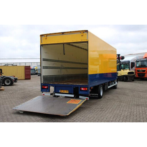 2008 فولفو FL12-45819564