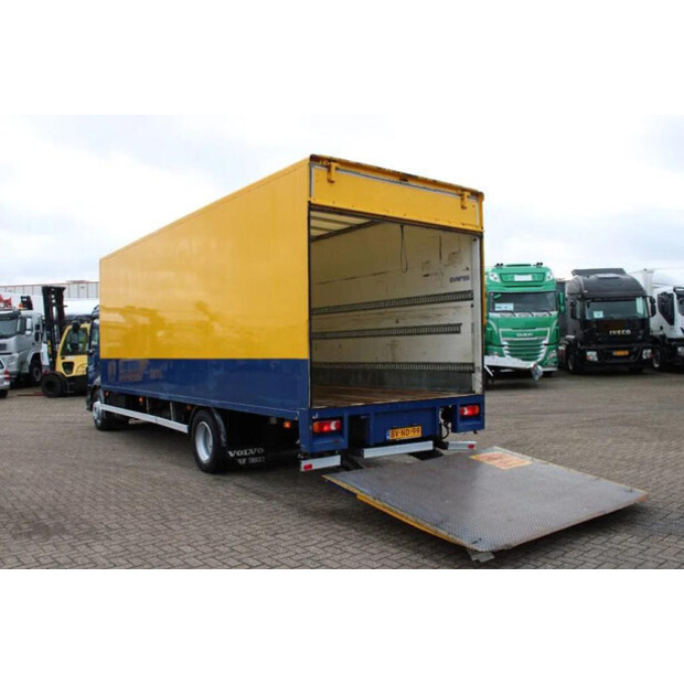 2008 فولفو FL12-45819566