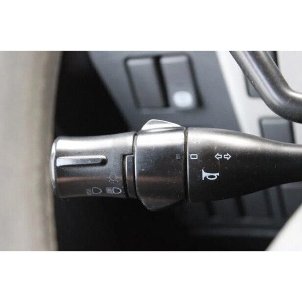 2008 فولفو FL12-45819576