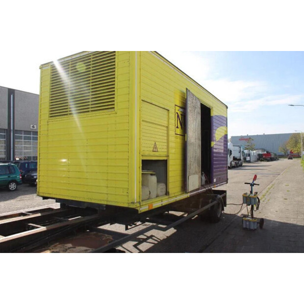 1985 ستامفورد 3300-45819604