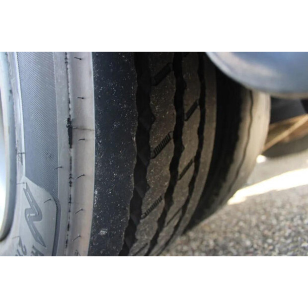 1985 ستامفورد 3300-45819606