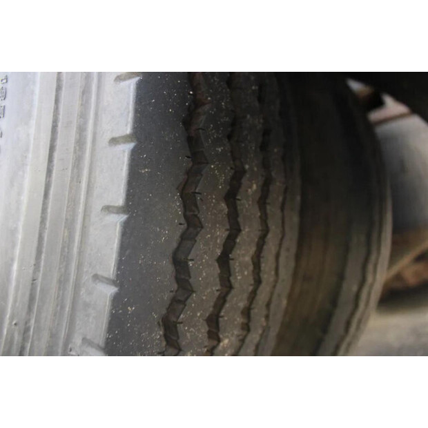 1985 ستامفورد 3300-45819609