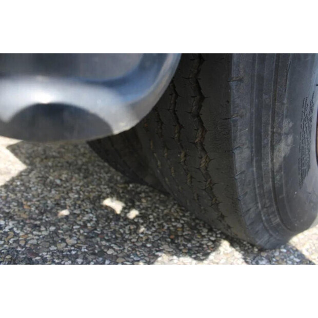 1985 ستامفورد 3300-45819615