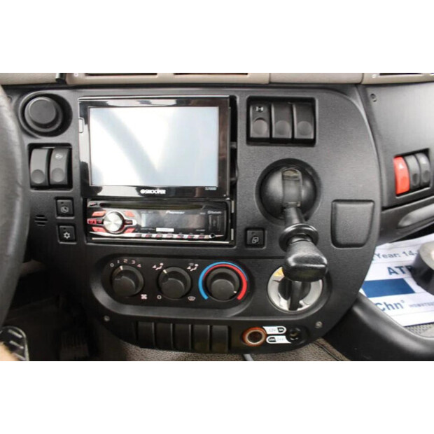 2013 DAF CF-45819641