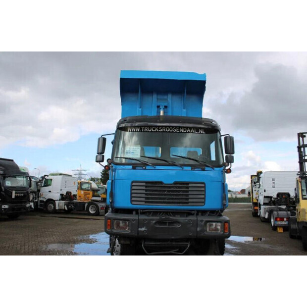 1989 مان 50-45819668