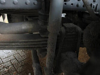 1989-man-50-45819691