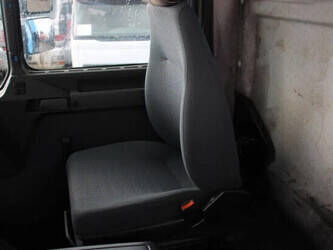 1989-man-50-45819694