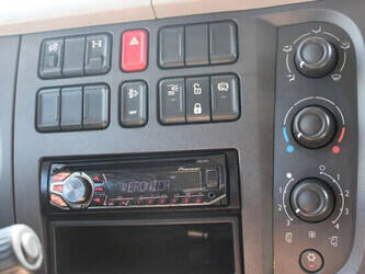 2014-daf-lf-180-1428903-45819799