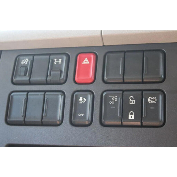 2014 DAF LF 180-45819803