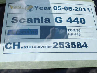 2011-scania-g-45819954