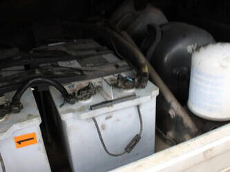 2010-mercedes-benz-axor-1428910-45820024