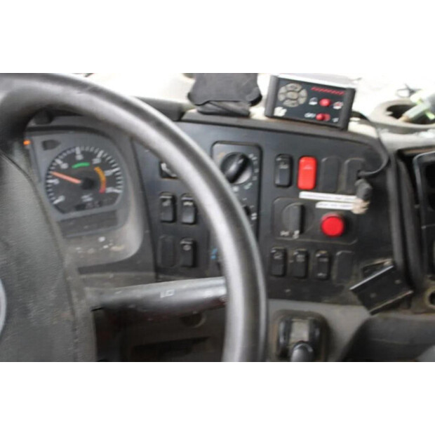 2010 Mercedes-Benz AXOR-45820042