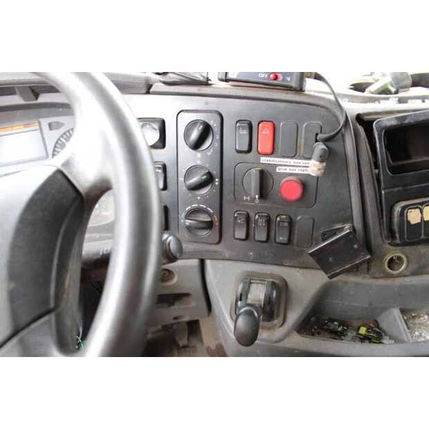 2010 Mercedes-Benz AXOR-45820045