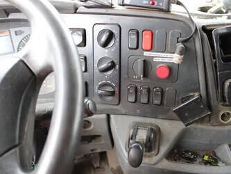 2010-mercedes-benz-axor-1428910-45820045