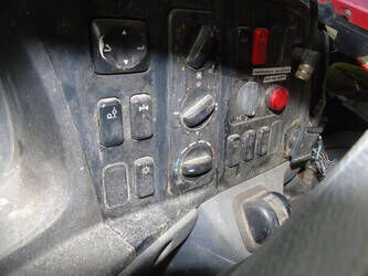 2010-mercedes-benz-axor-1428910-45820063