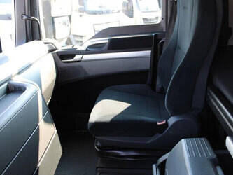 2017-man-tgx-1428911-45820097