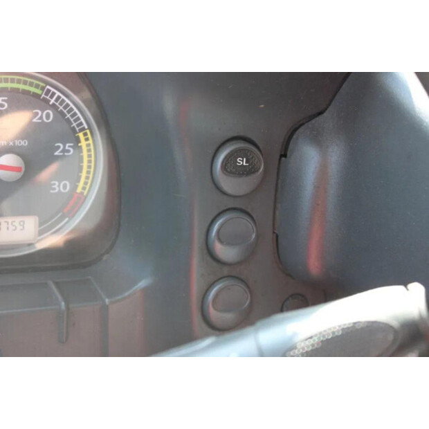 2012 Iveco STRALIS-45820120