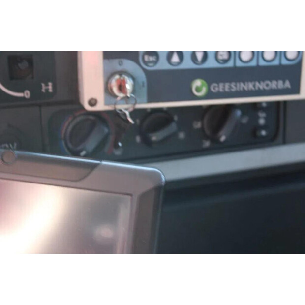 2012 Iveco STRALIS-45820124