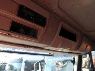 2012-iveco-stralis-1428912-45820130