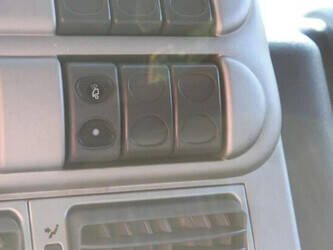 2012-iveco-stralis-1428912-45820138