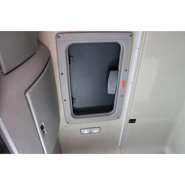 2012 DAF CF 65-45820181