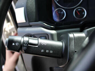 2017-man-tgx-18-480-1428915-45820212