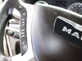 2017-man-tgx-18-480-1428915-45820214