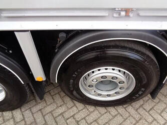 2017-daf-cf-460-1428916-45820272