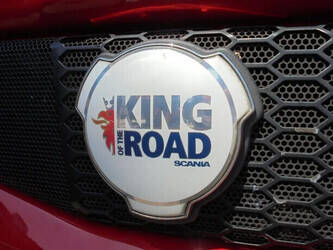 2011-scania-r730-1428917-45820338