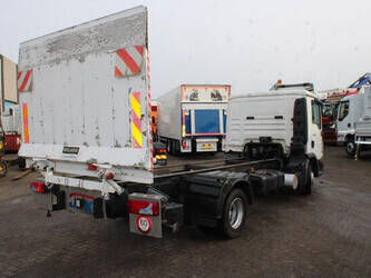 2010-man-tgl-1428918-45820346