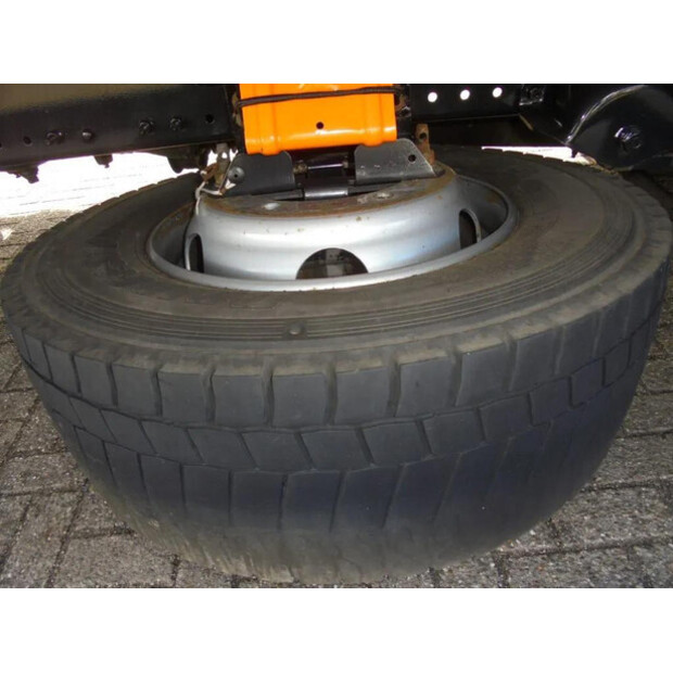 2010 MAN TGL-45820353