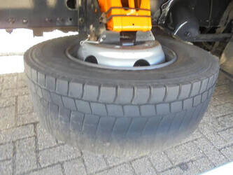 2010-man-tgl-1428918-45820358