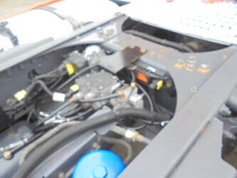 2014-daf-cf400-1428920-45820436