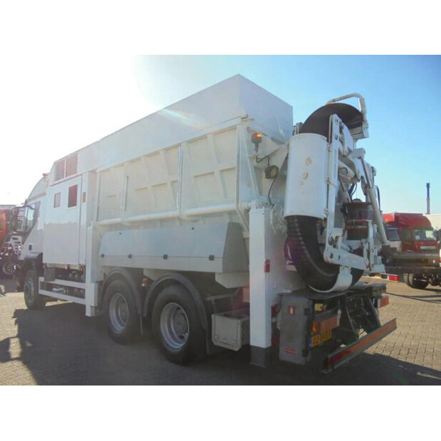 2013 Iveco TRAKKER 450-45820449