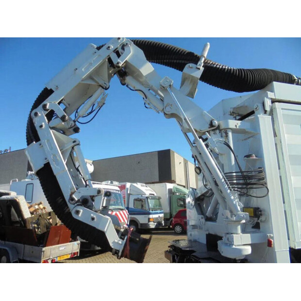 2013 Iveco TRAKKER 450-45820454