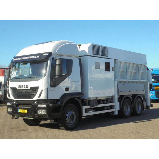 2013 Iveco TRAKKER 450-45820455