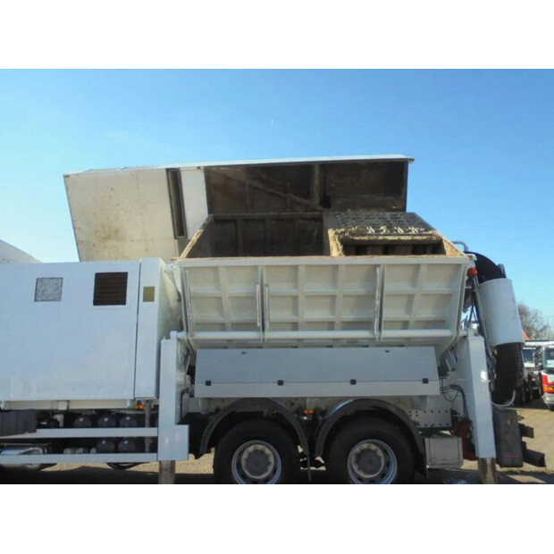 2013 Iveco TRAKKER 450-45820465