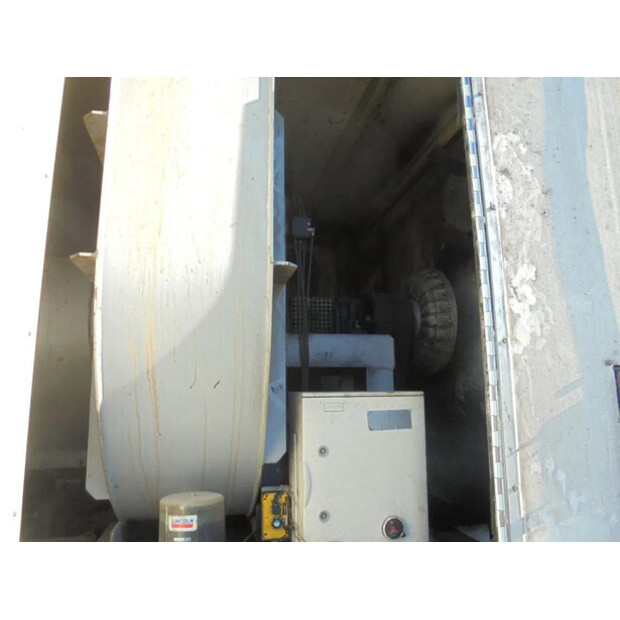 2013 Iveco TRAKKER 450-45820485