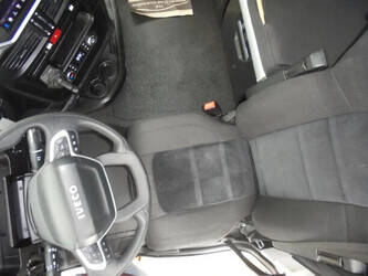 2020-iveco-s-way-1428922-45820493