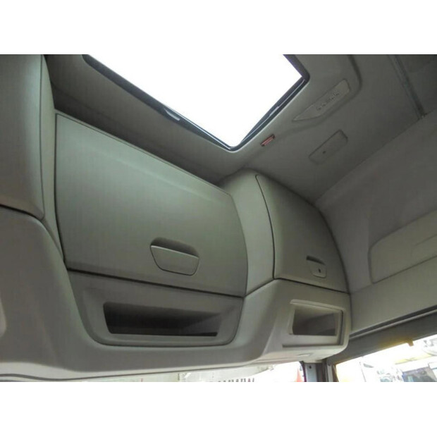 2020 Iveco S-WAY-45820500