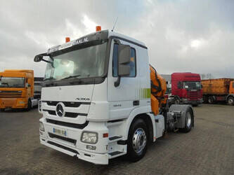 2013-mercedes-benz-actros-1846-1428923-45820551